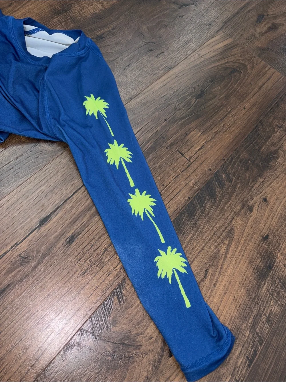 wonder nation Royal Blue Long-Sleeve Rash Guard with Lime Palm Print